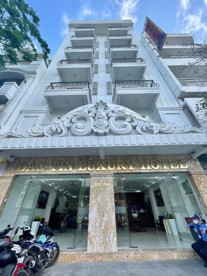 Dac Tin Luxury Hotel Tuy Hòa Exterior foto