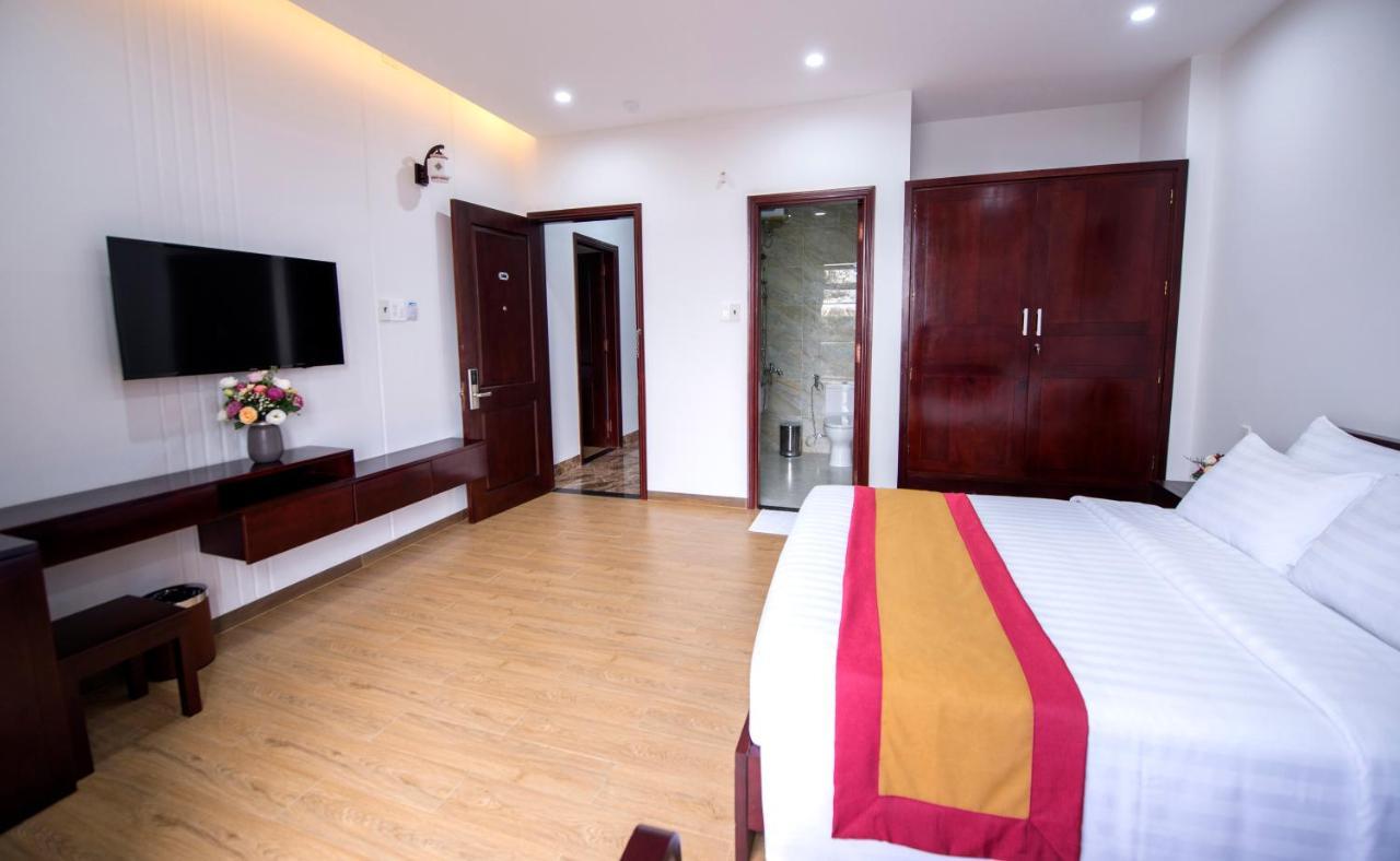 Dac Tin Luxury Hotel Tuy Hòa Exterior foto